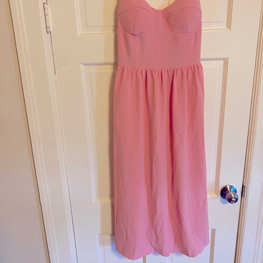 Women’s dress